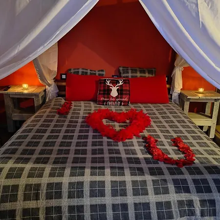 Love hôtel Le Cocon Des Lacs Boussu-lez-Walcourt
